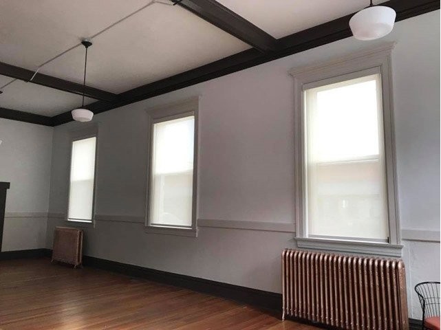 Hunter Douglas Dealer Image